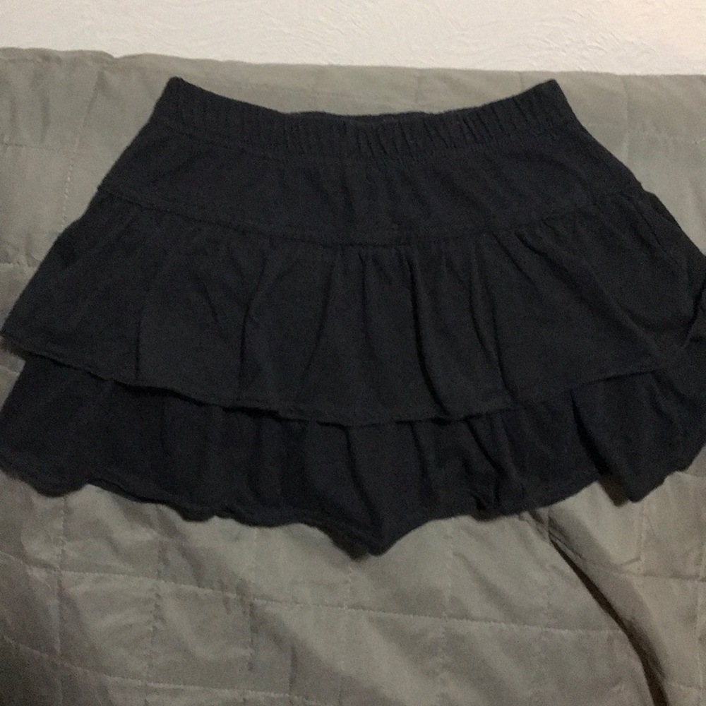 Total Girl M (10/12) Black Skort with ruffle